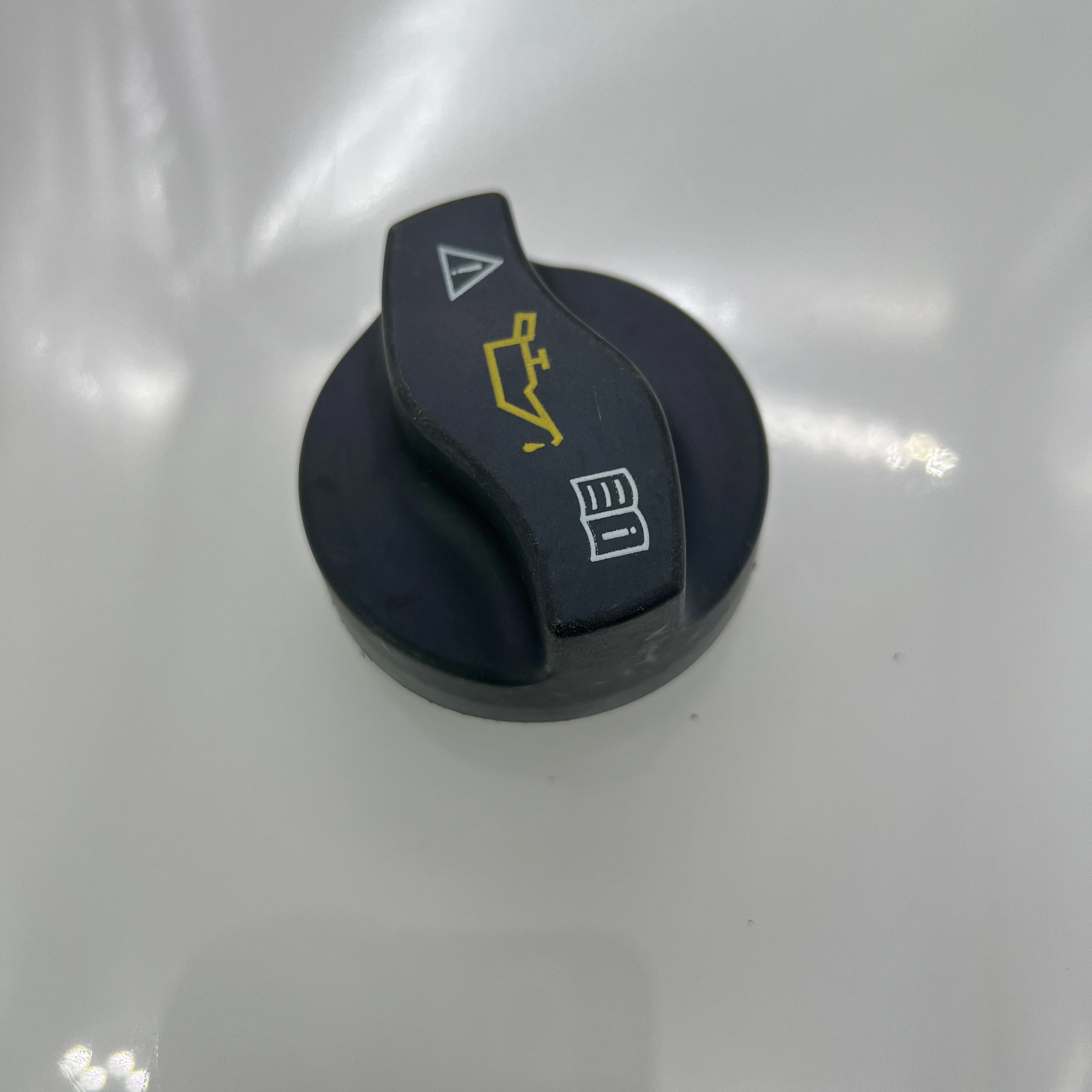 Крышка топливного бака двигателя пробки заливной горловины бензобака A 0000101685 Для