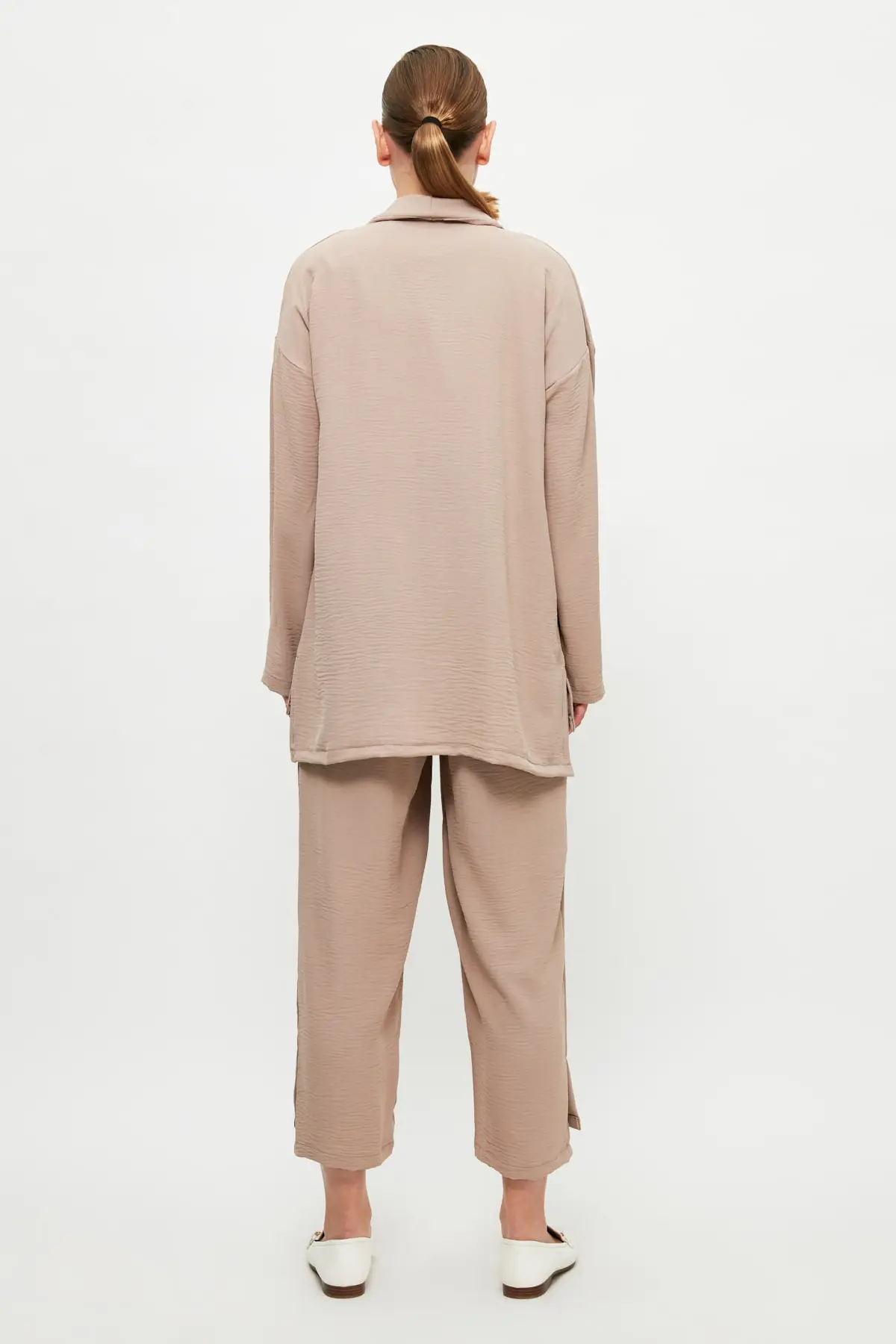 

Trendyol Shirt Pants Bottom-Top Suit TCTSS21AU0404