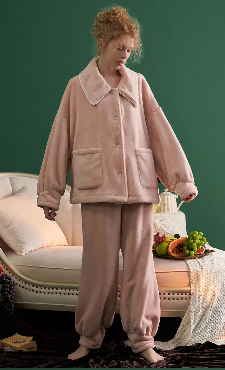 Рисунок 6 - Пижама зимняя женская домашняя