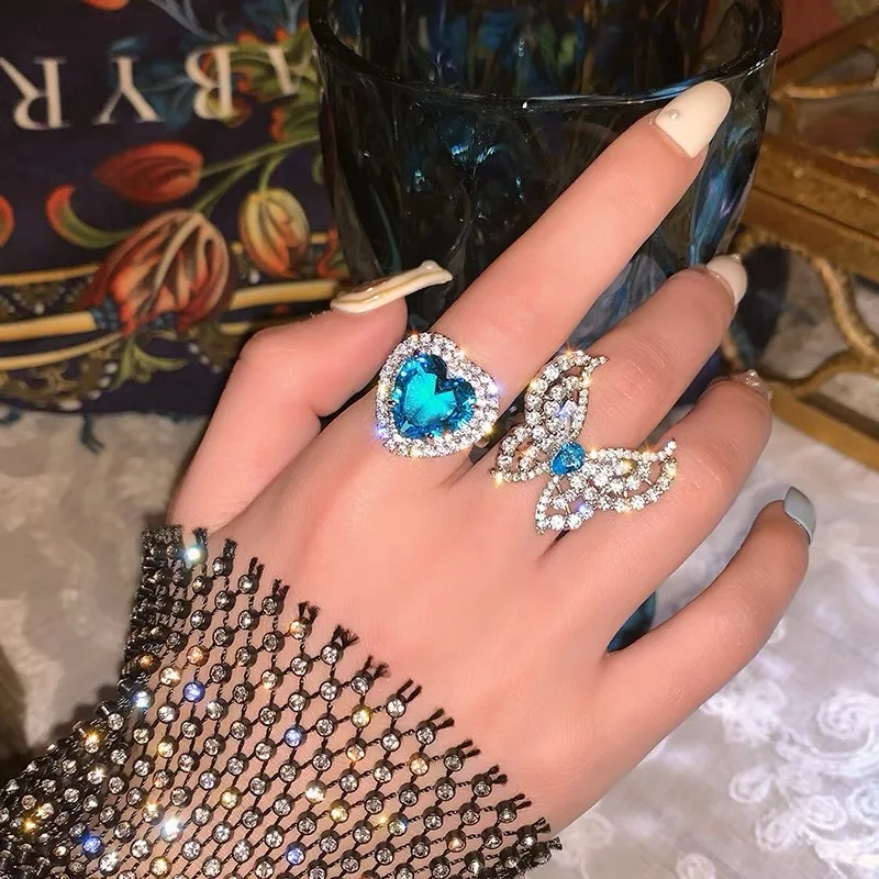 

Fashion Shiny Ocean Heart Open Ring for Women Luxurious Exaggerated Blue Zircon Butterfly Metal Wedding Jewelry Girlfriend Gifts