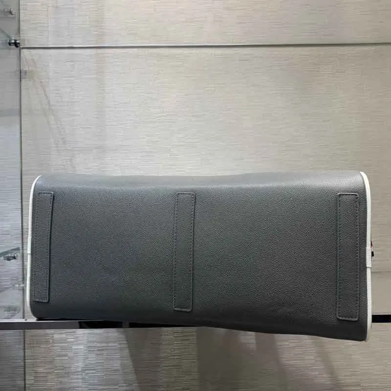 Рисунок 3 - Сумка для путешествий TB THOM