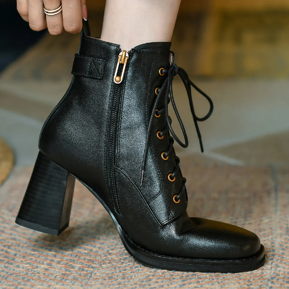 Женские ботильоны из натуральной кожи на толстом высоком каблуке с квадратным