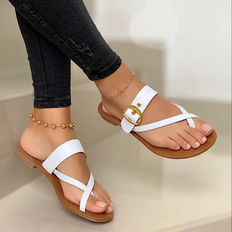 2023 Summer Women Sandals Metal Decoration Flip Flops Clip Toe Casual Ladies Sandals Flat  Footwear Outdoor Beach Women's Shoes