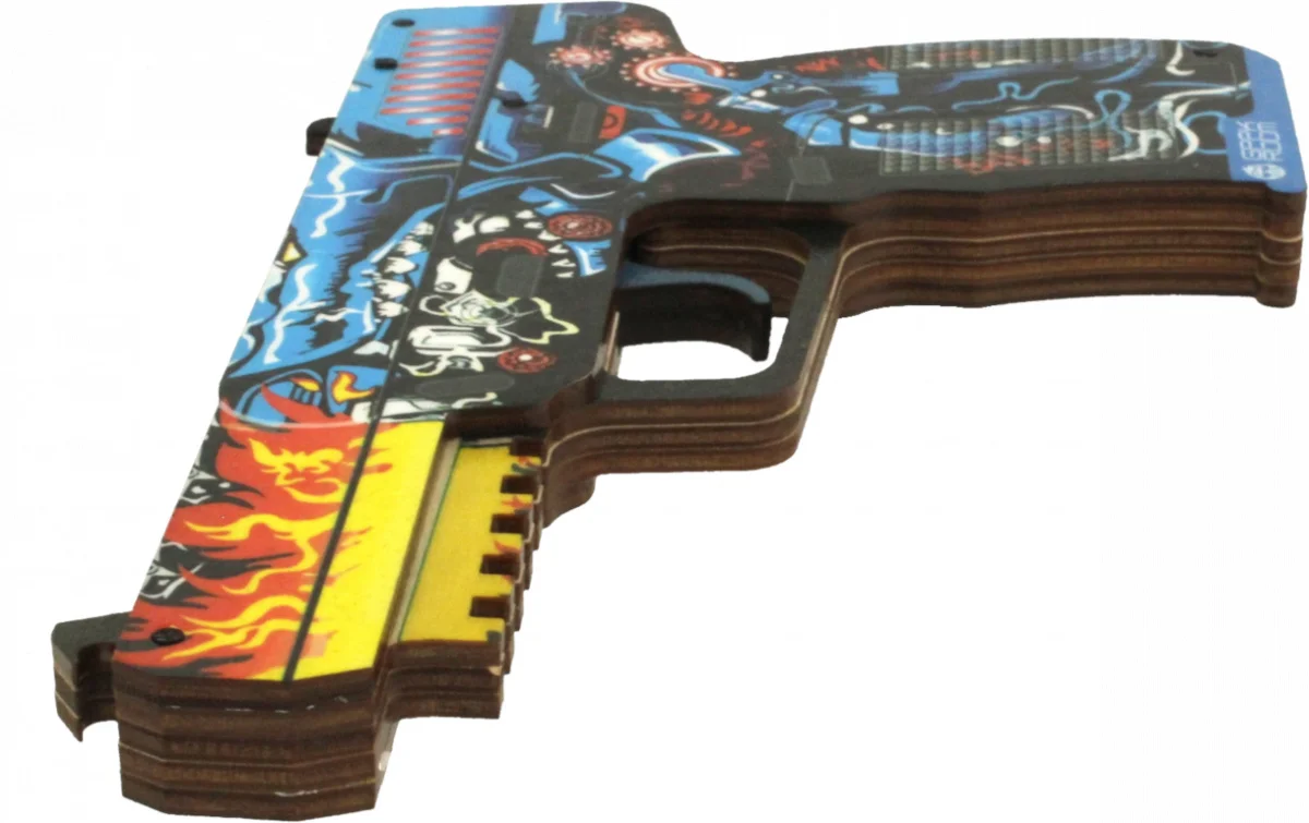 Игрушечный деревянный пистолет &quotФайв севен&quot Кибер Акула |