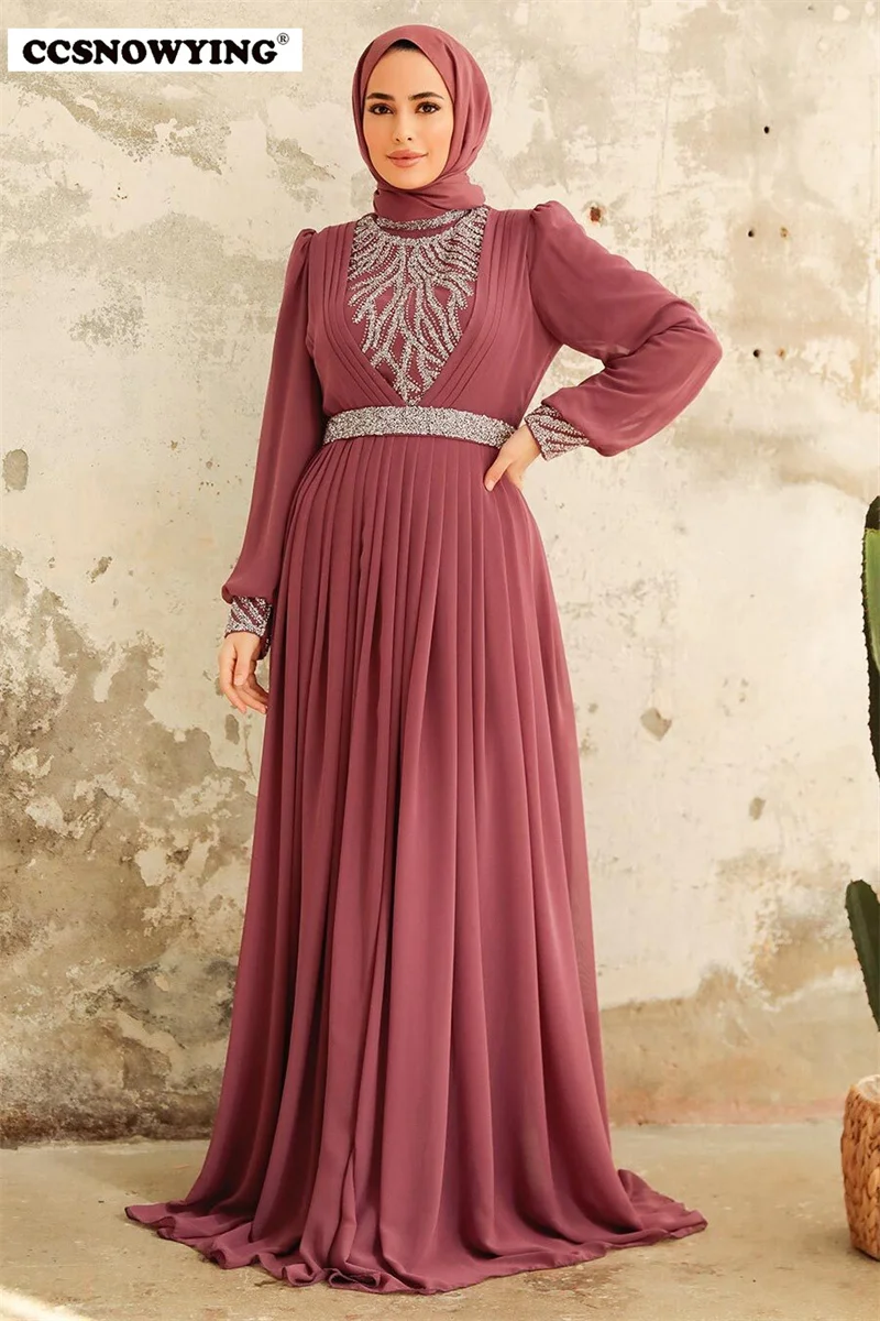 

Платье женское вечернее шифоновое с длинным рукавом, аппликацией и бисером