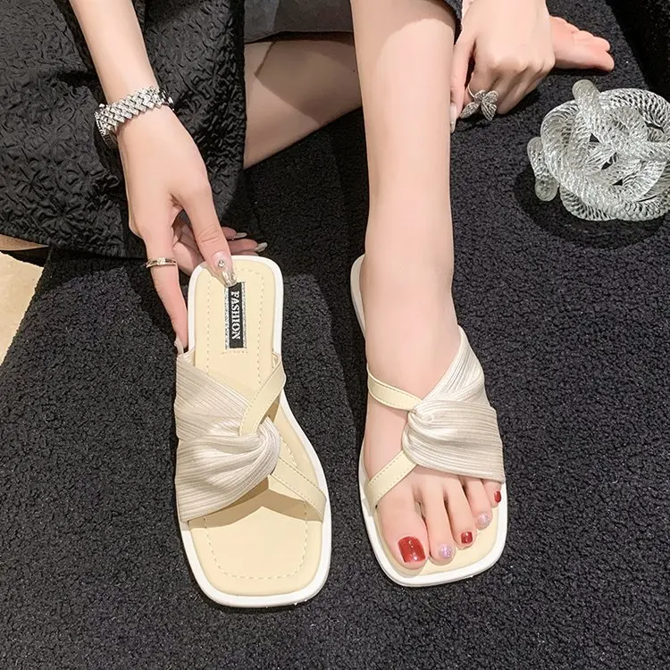 Fashion Women Slippers Summer 2023 New One Word Sandals Female Korean Casual Beach Holiday Slides Summer Sandalias Flat Footwear