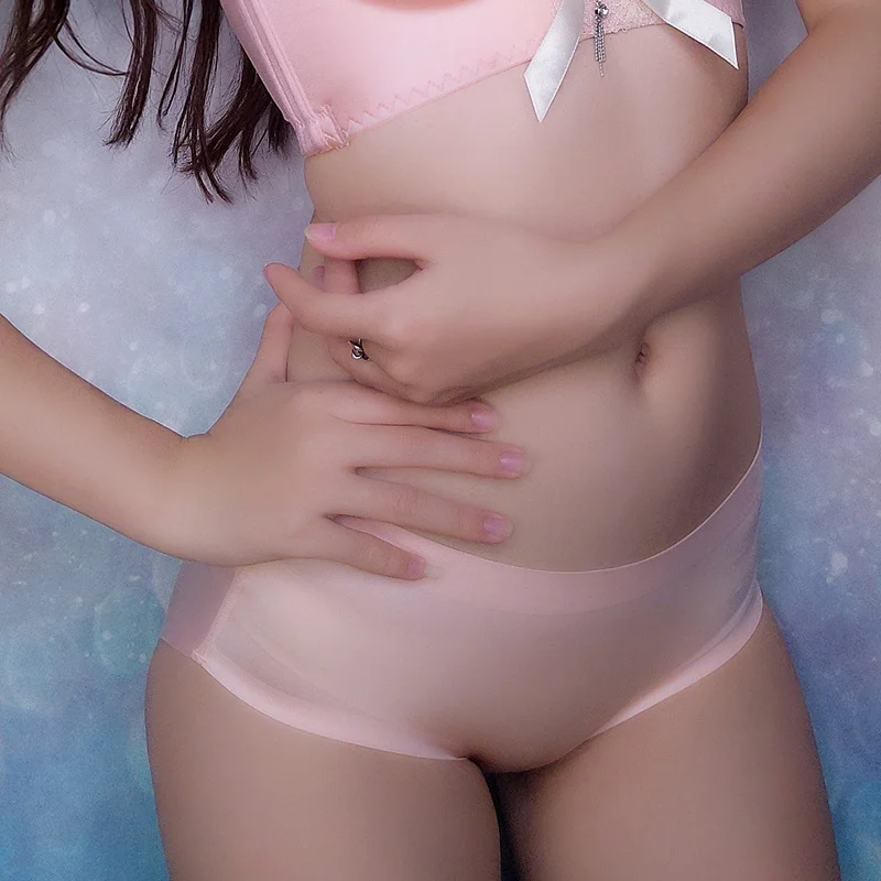 

Pure color smooth bottoms pure cotton mid low waist briefs seamless comfortable flat bottoms silky breathable women