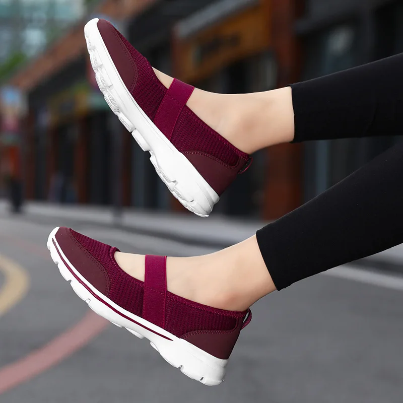 Women Flats 2023 Spring Summer Mesh Casual Flat Shoes Ladies Light Breathable Sneakers Women Slip on Loafers Zapatos De Mujer