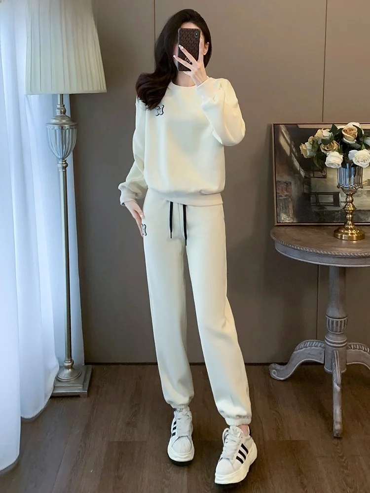 Женский костюм-свитшот весна-осень 2022 Новое поступление модный минималистичный