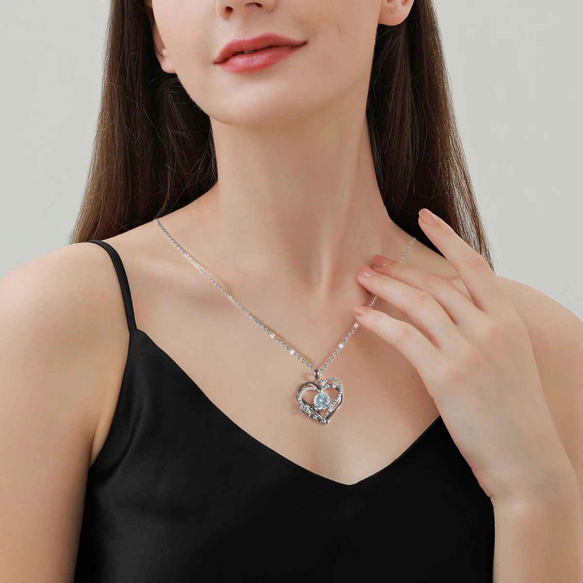 Серебряное ожерелье YYSuniee S925 с полым сердцем и розой