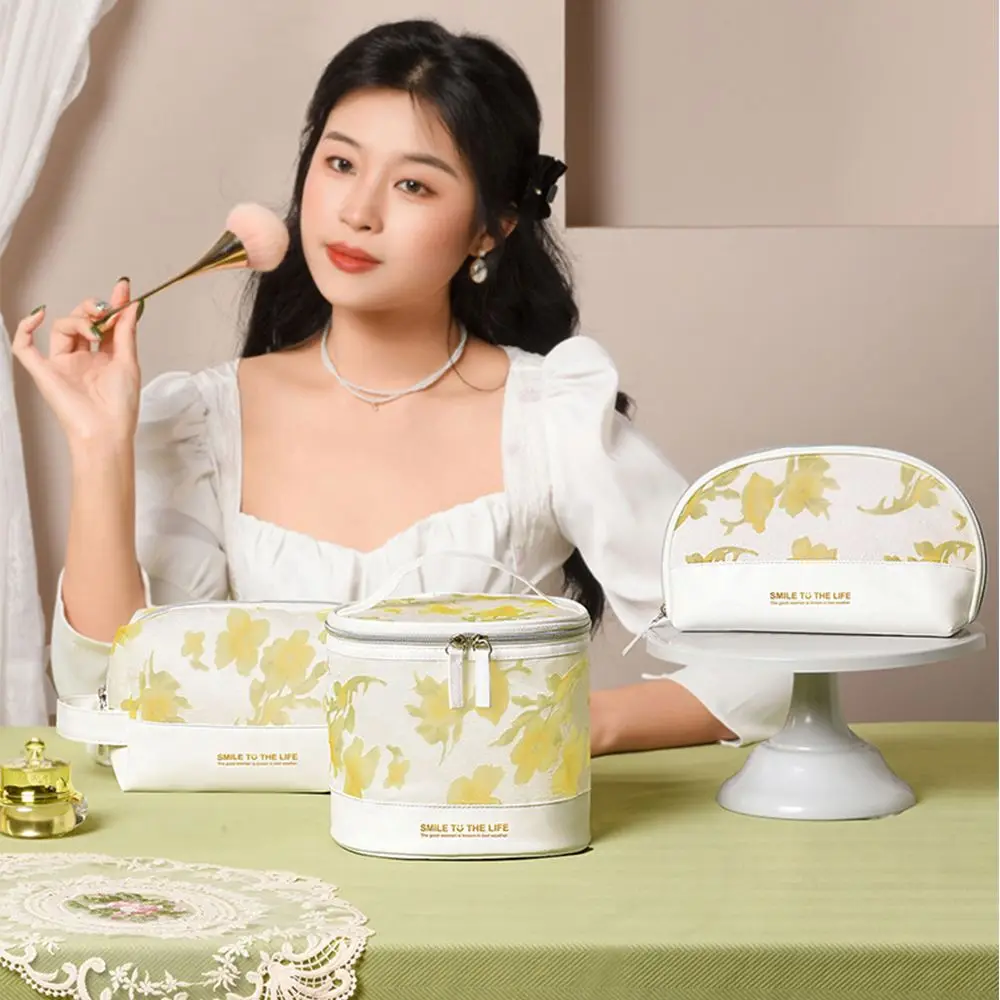 

Makeup Bags Mesh Lace Wash Pouch Large Capacity Storage Bags Flower Cosmetic Bags Travel Organizer Washing Bag