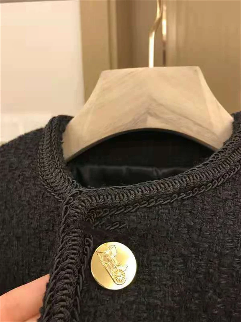 Женская куртка одежда Весенне-осенняя женская однобортная короткая с черным