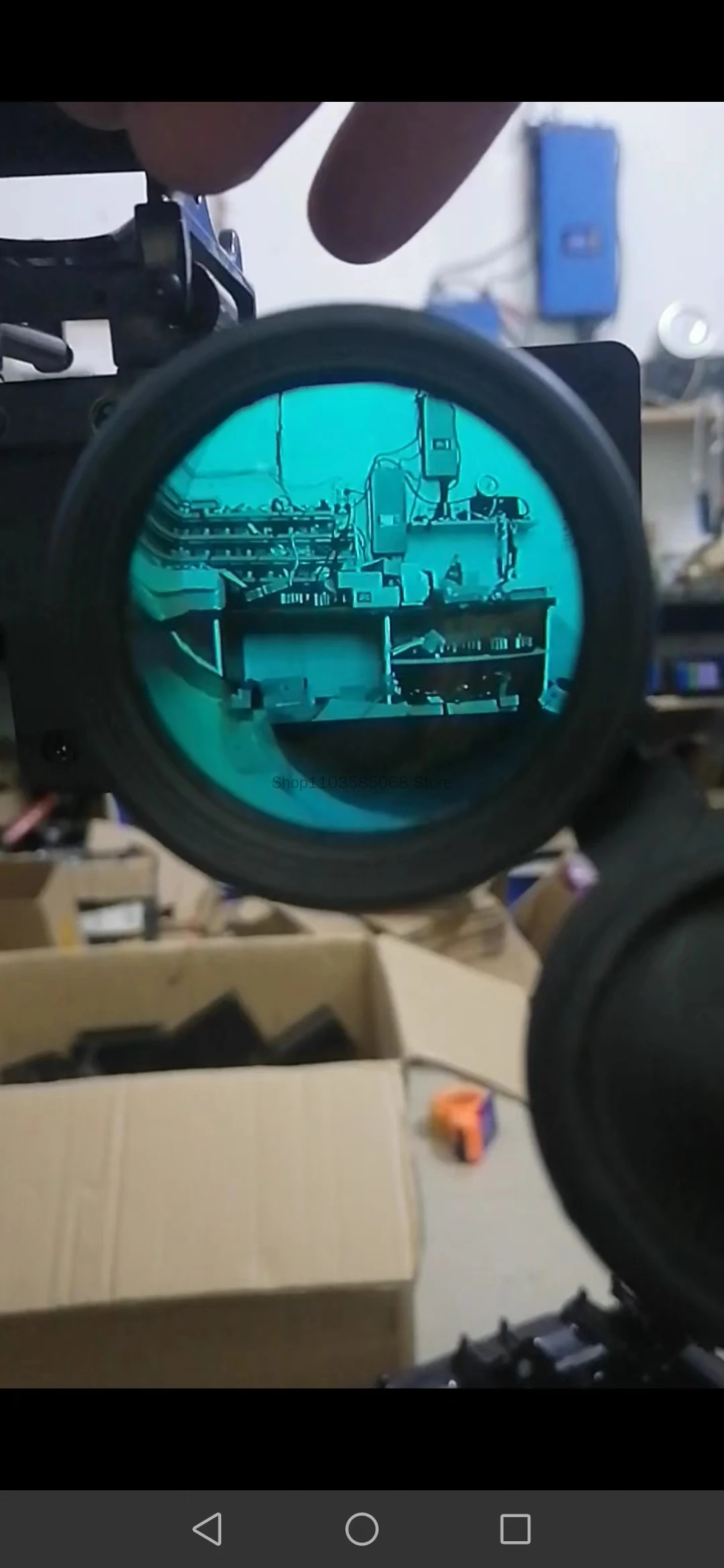 

Тактический шлем с устройством ночного видения