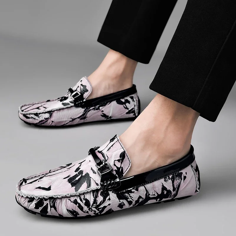 

Shoes 2023 Fashion Slip-on Men's Vulcanize Shoes Hot Sale Round Head Leather Casual Shoes New Metal Decoration Men's Shoes