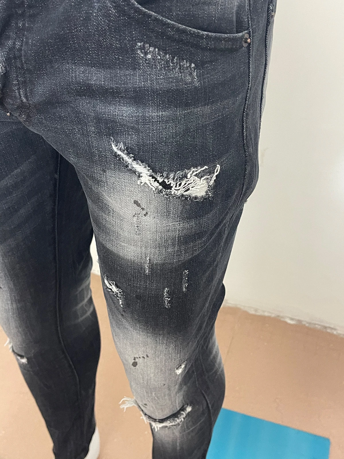 2023 new jeans man d 2 Jeans Black Gray washable micro bullet slim casual tide holes cut daily
