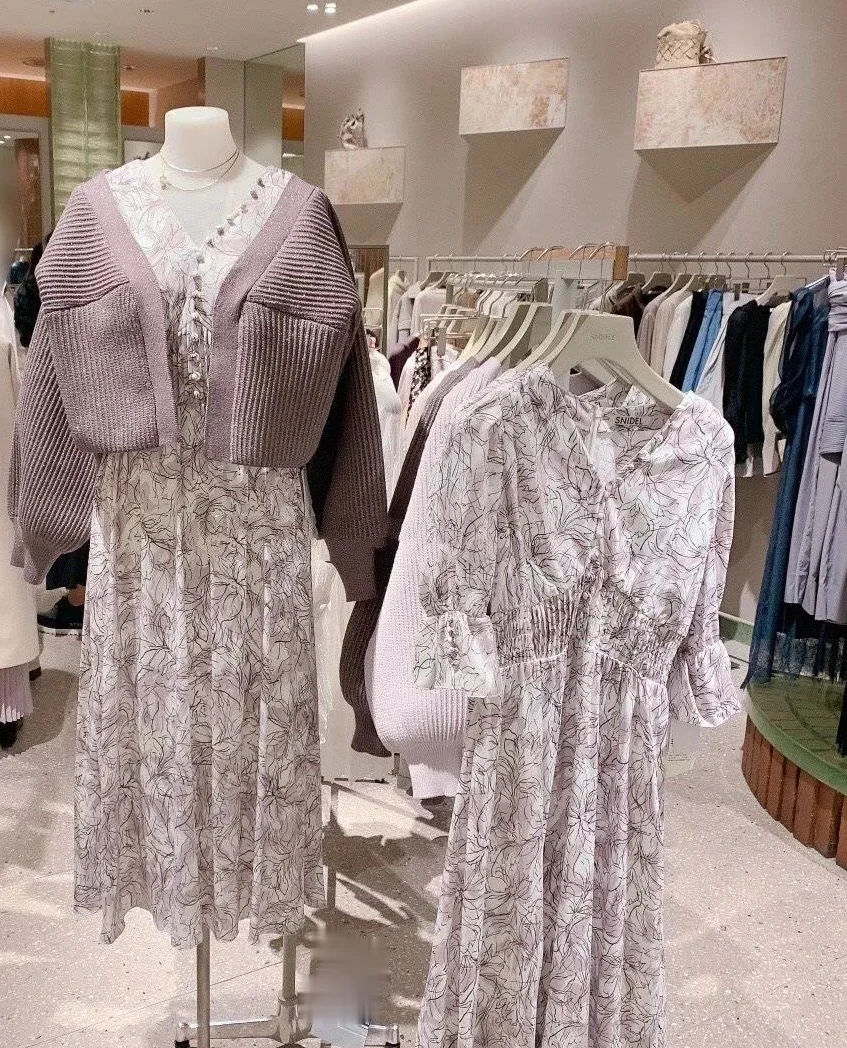

A GIRLS French High Waist Puff Sleeve Printed Long Women Dresses Spring 2022 Line Flower Robe Temperament Colorful Vestidos