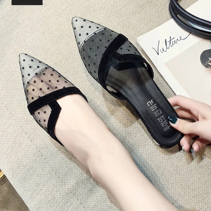 

2023 New Women's Mules Summer Single Shoes Fashion Polka Dot Mesh Slippers Sexy Pointed Toe Low Heeled Mules Daily Casual Shoes