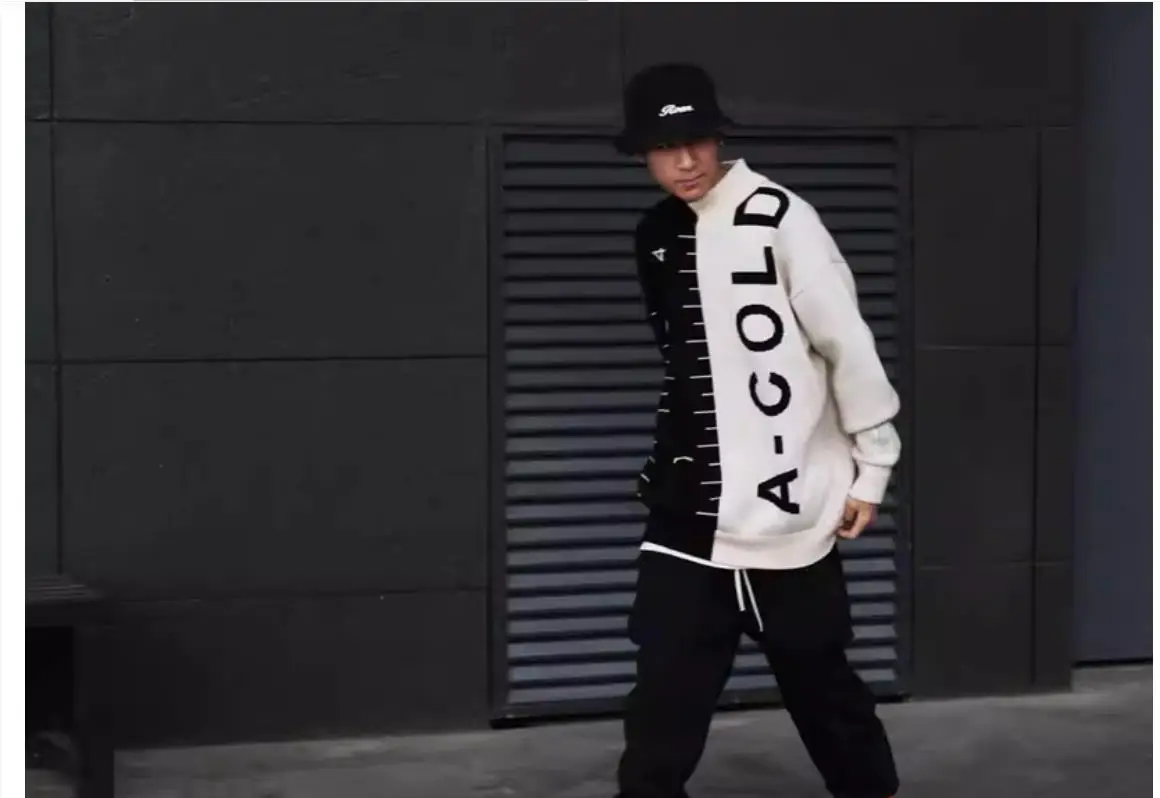 2024 Черно-белая прямоугольная линейка ACW с холодной стеной сращенная свитер