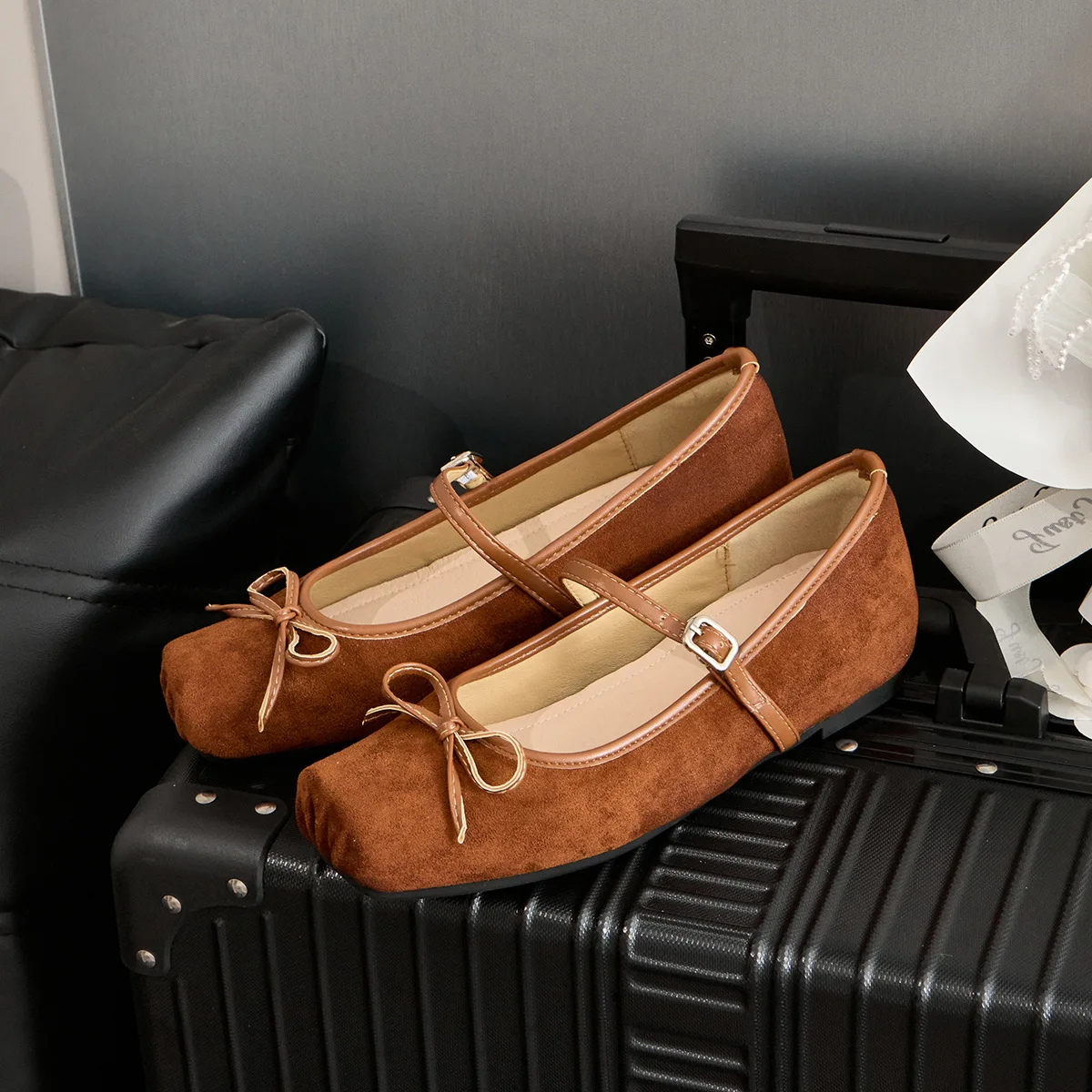 Осенняя коричневая женская обувь Мэри Джейн с квадратным носком модная бантом