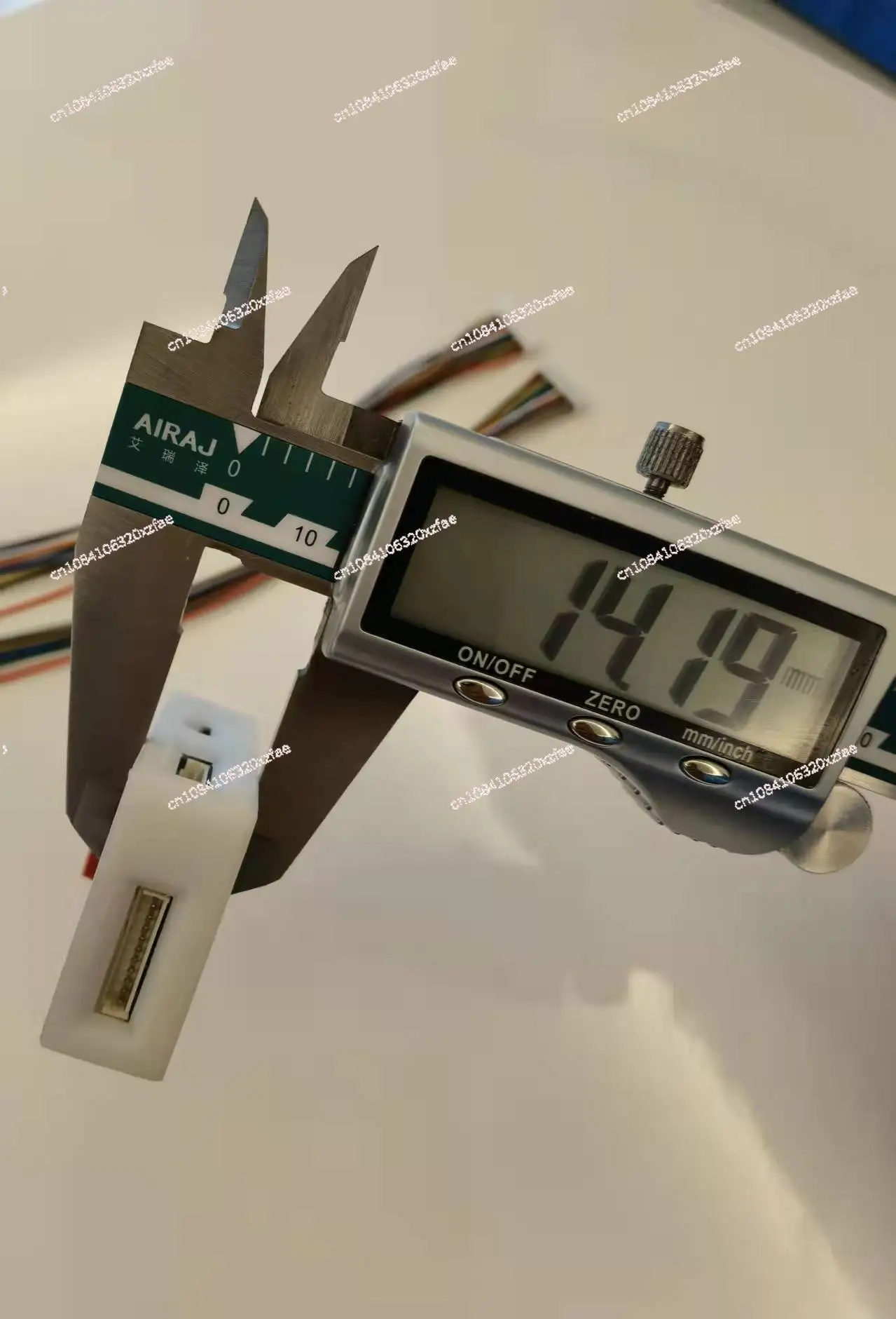 Входной и выходной модуль KNX 8DI + 8DO H8I8O