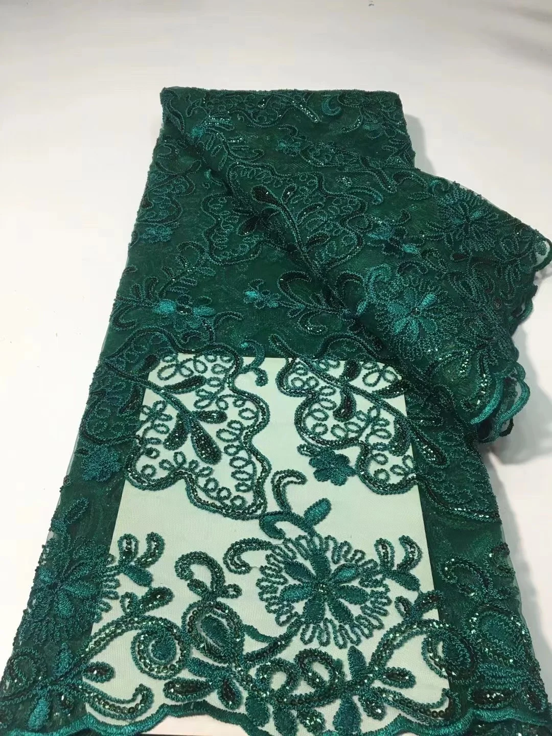 

Latest Luxury Embroidery Green Sequince Fabric Classic High Quality Nigerian Lace Fabric For Wedding Dress