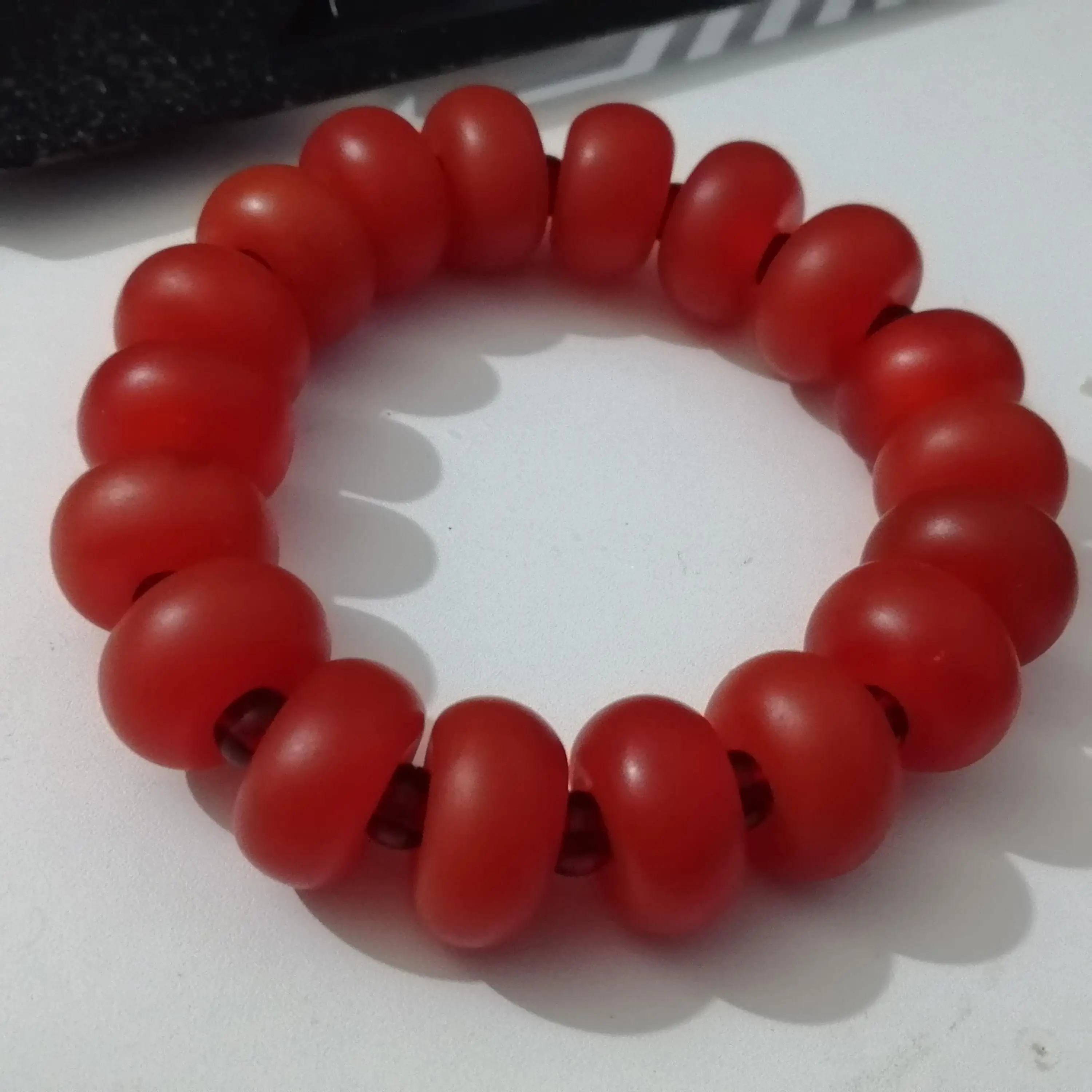

Natural Red Beeswax Amber Bracelet Men Women Fine Jewelry Healing Bangle Real Baltic Ambers Bead Elastic Beaded Bracelets Bangle