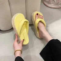 luxury women thick sole sandals slippers 2022 new summer platform ins casual designer plus size beach sandals ladies flip flops