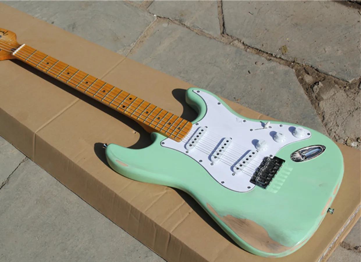 

Vintage surf green ST electric guitar, maple fingerboard, free delivery