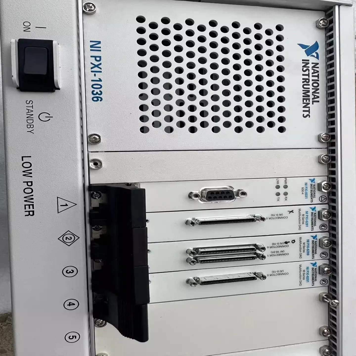 Американский модуль управления последовательным прибором NI PXI-8430/2 PXI-8431/8432/4/8433/4