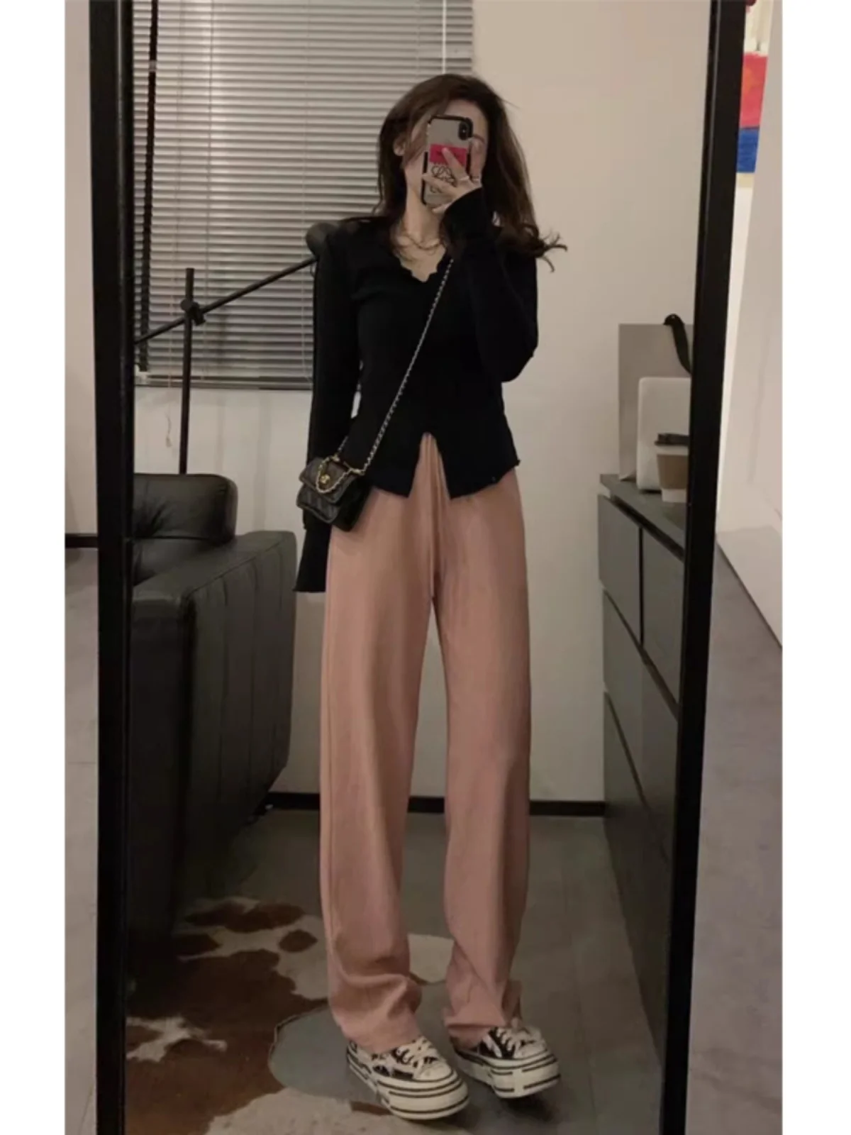 Черная рубашка с длинными рукавами топ женская осень-весна 2024 новая внутренняя