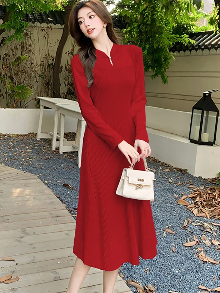 2024 Красное вязаное плотное теплое платье-свитер женское корейское винтажное