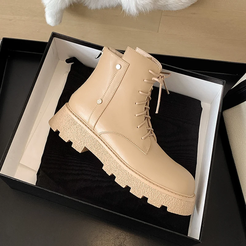 

2022 New Ladies Fashion Boots Thick Sole Lace Up Short Boots Casual Winter Shoes Rivet Workwear Boots