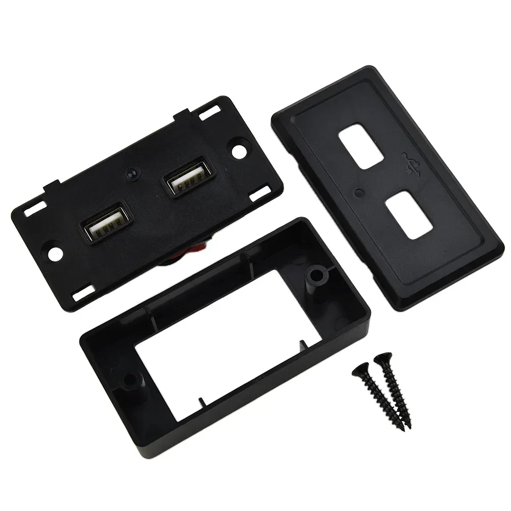 Автомобильное зарядное устройство с двумя USB-портами без разъема для