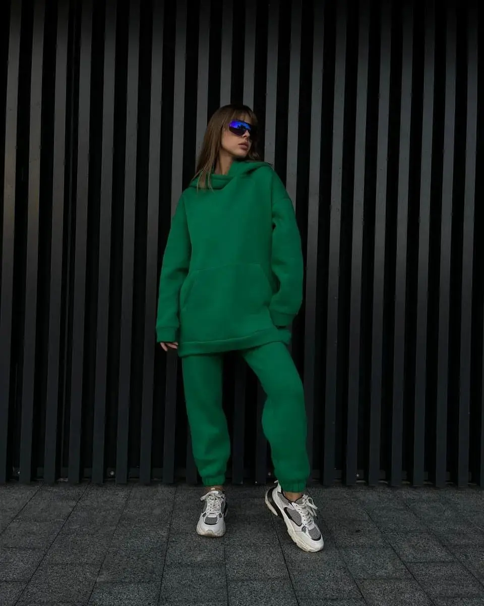 2024Осенне-зимний новый комплект для похудения повседневный бархатный свитшот с