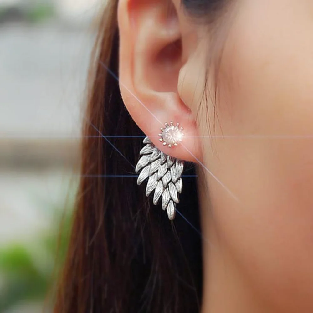 

2023 European and American Retro Three-dimensional Angel Wings Earrings Earrings Feather Zirconia Alloy Piercing Wholesale