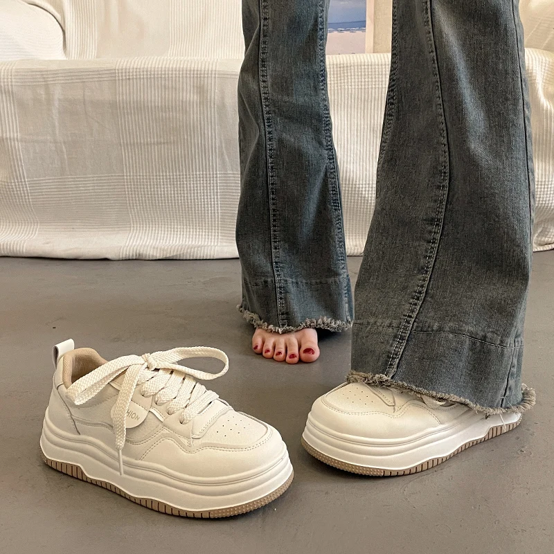 Универсальная повседневная женская обувь на танкетке 2024 сабо платформе