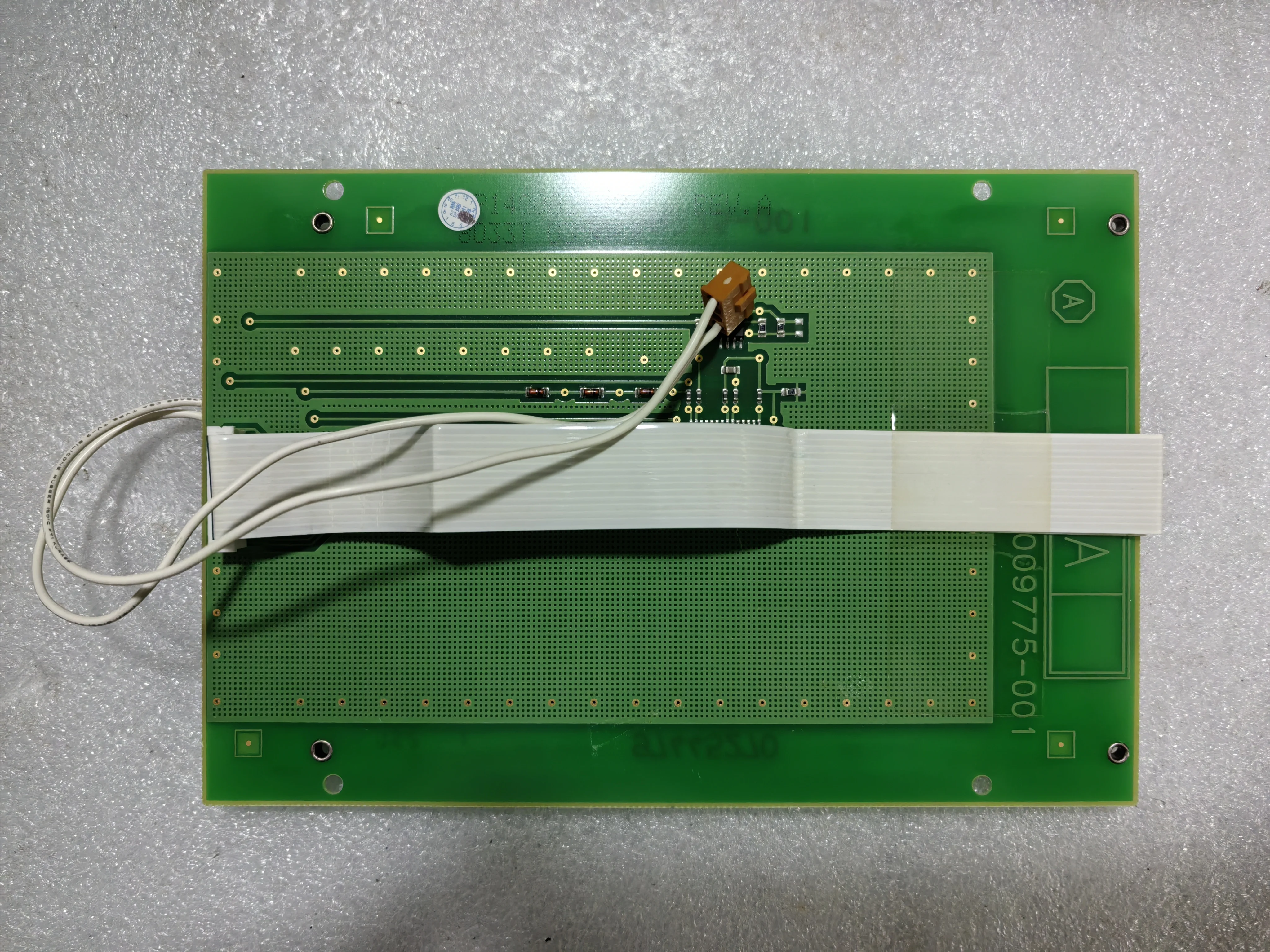 Оригинальный 5 7-дюймовый экран SP14Q002-A2 протестирован на складе SP14Q002-A1