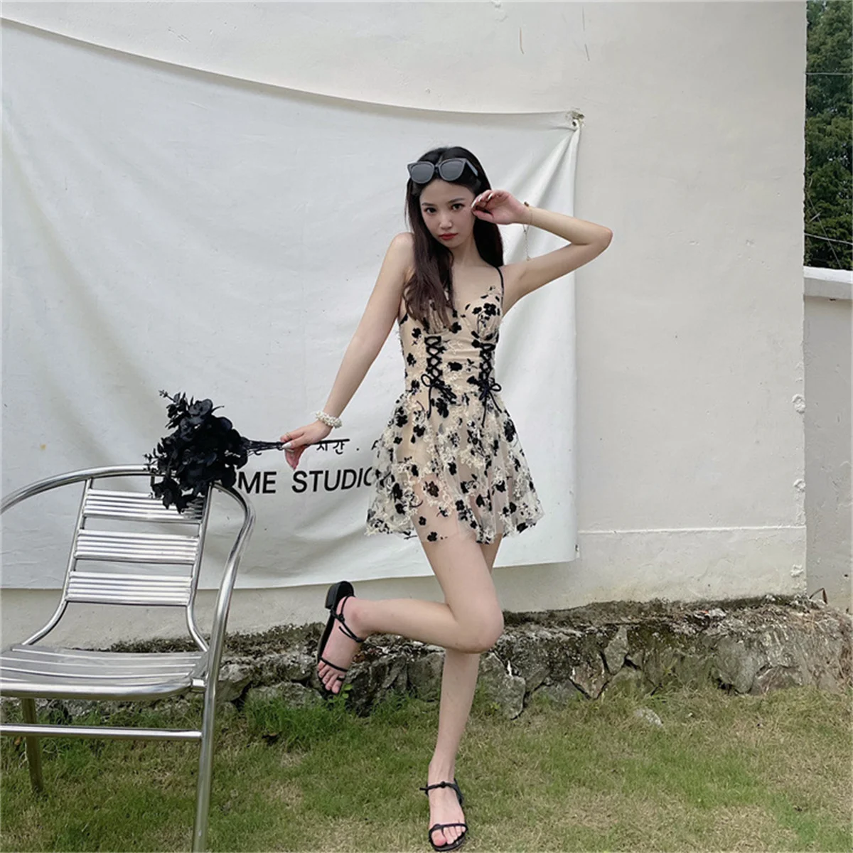 

New Women's Printed Lace-Up Swimsuit Underwire Gathering Seaside Skirt Style Showing Figure One-Piece Swimwear Mesh Beachwear