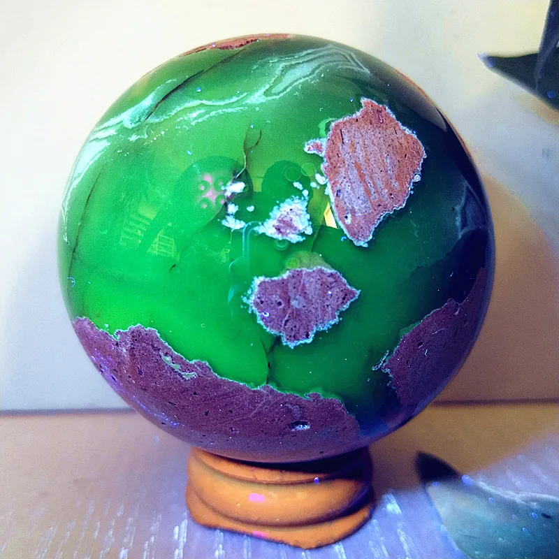 

Хрустальный шар из агата EBET