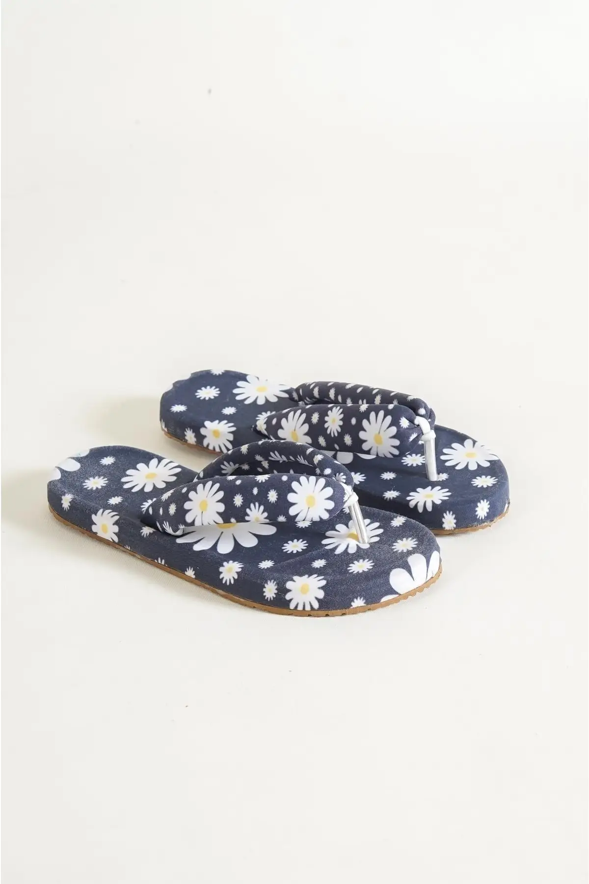 

Women's navy blue money sandals & slippers