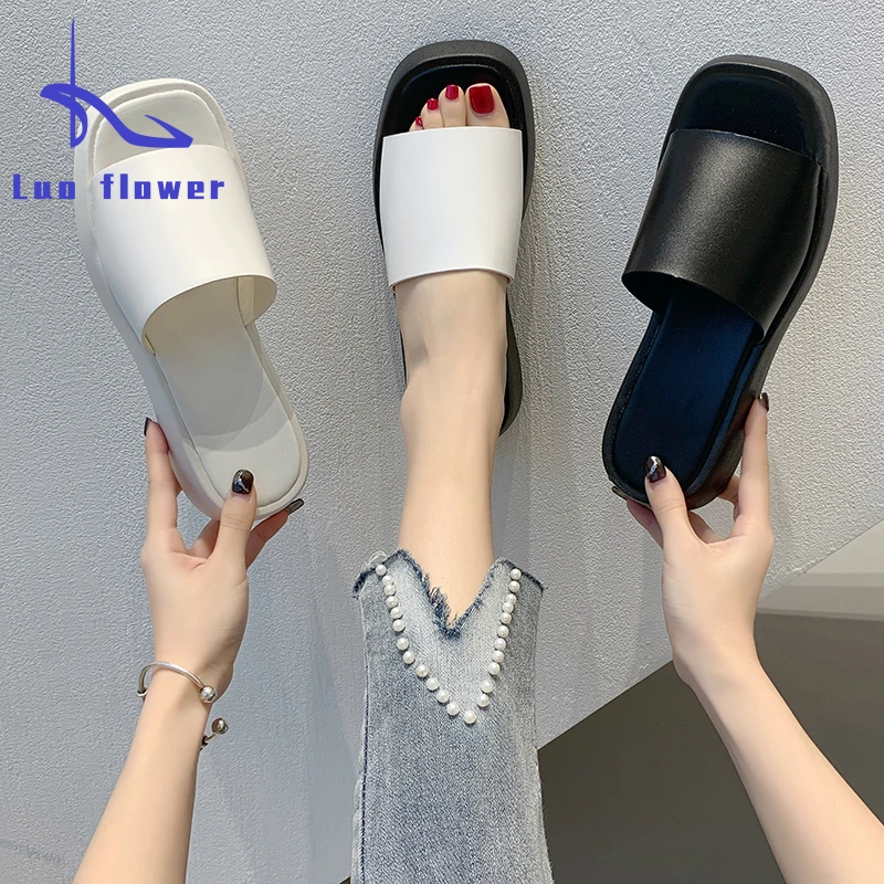 

Женские босоножки на танкетке, сандалии из искусственной кожи на толстой подошве с открытым носком, с квадратным носком, для отдыха, Новинка...