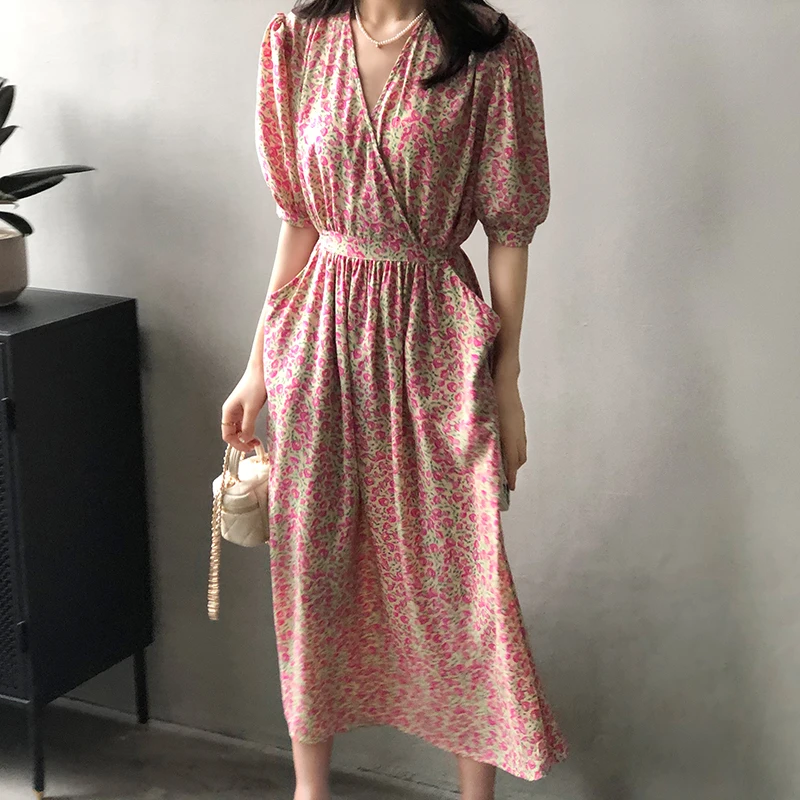 

Женское платье с V-образным вырезом и цветочным принтом, новинка весны-лета 2022, тонкий пуловер с завышенной талией, трапециевидная юбка с пыш...