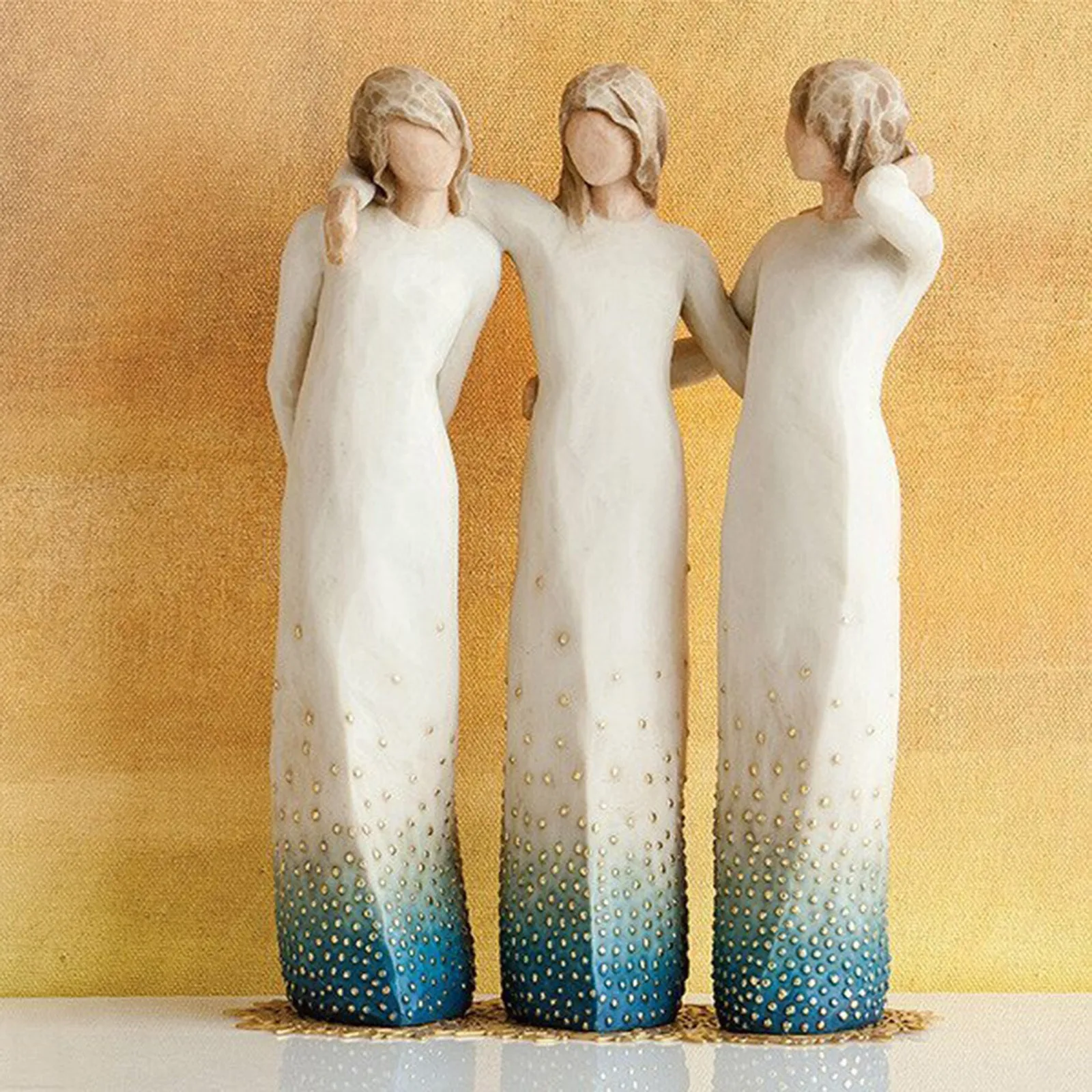 

By My Side Three Women Sisters Sculpture Resin Ornaments Women Friendship Craft Home Decorations Table Decorations for Friends