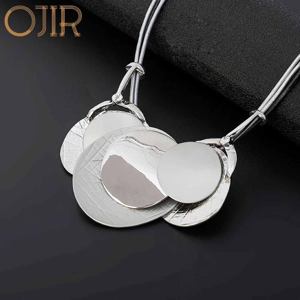 

New in Women Collare Chokers Necklace Pendants Jewelry Goth Chains 2022 Korean Fashion Suspension Trending Products Dropshipping