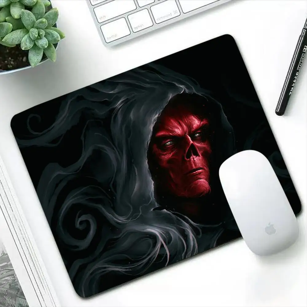 Red Skull Small Mouse Pad Keyboard Desk mat laptop Rug Mousepad Rubber Gaming  Decoracion Gamer PC Computer Rug Mausepad
