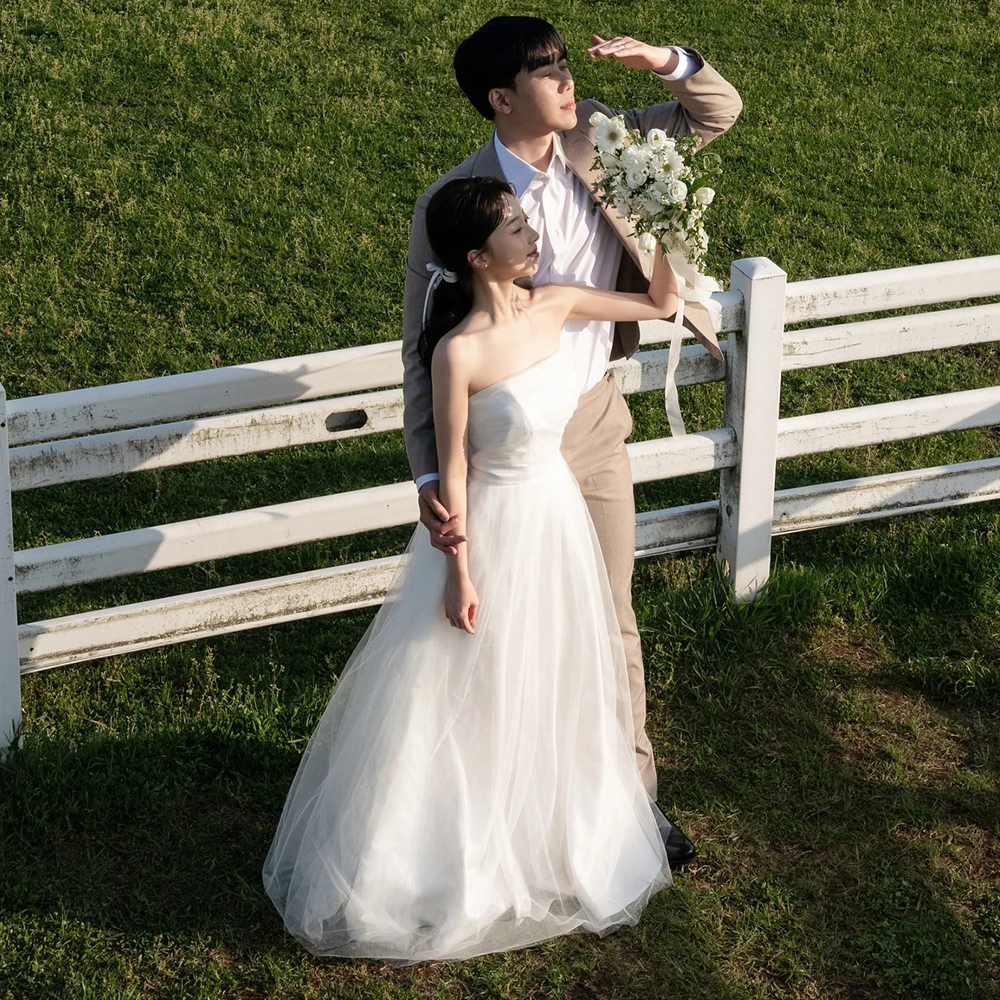 Простое мягкое Тюлевое свадебное платье без бретелек рукавов ТРАПЕЦИЕВИДНОЕ со