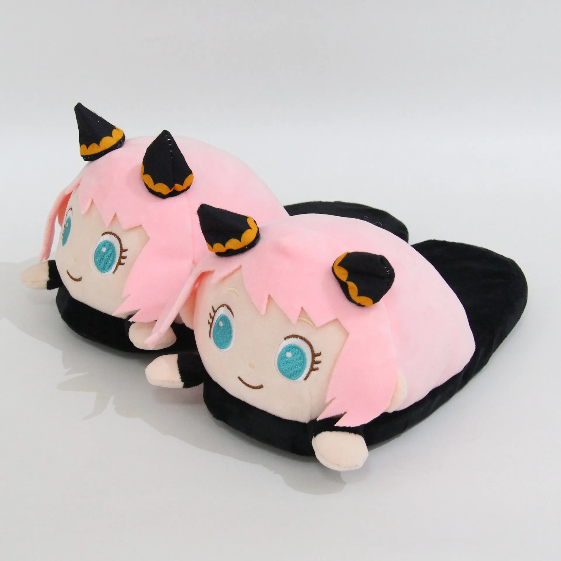 

SPY×FAMILY Anya Forger Cosplay Slippers Anime Kawaii Toys Shoes Cute Plush Home Shoes One Size