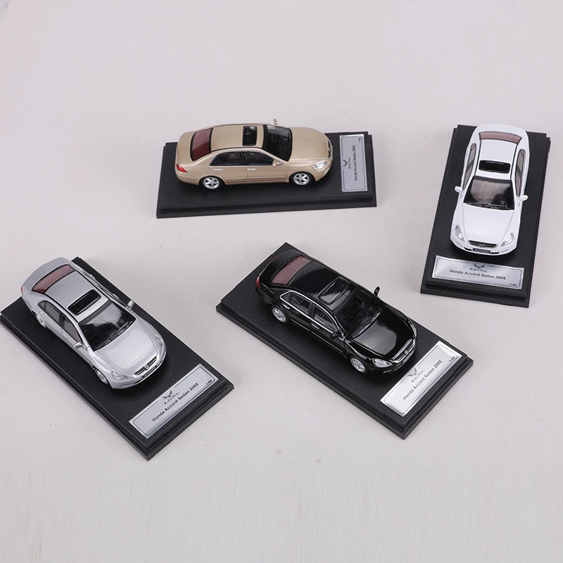 Фото DCT 1/64 Honda 7-го поколения Accord автомобиль из сплава, моторная машина, литая под давлением металлическая модель, детский рождественский подарок, игрушки для мальчиков №3