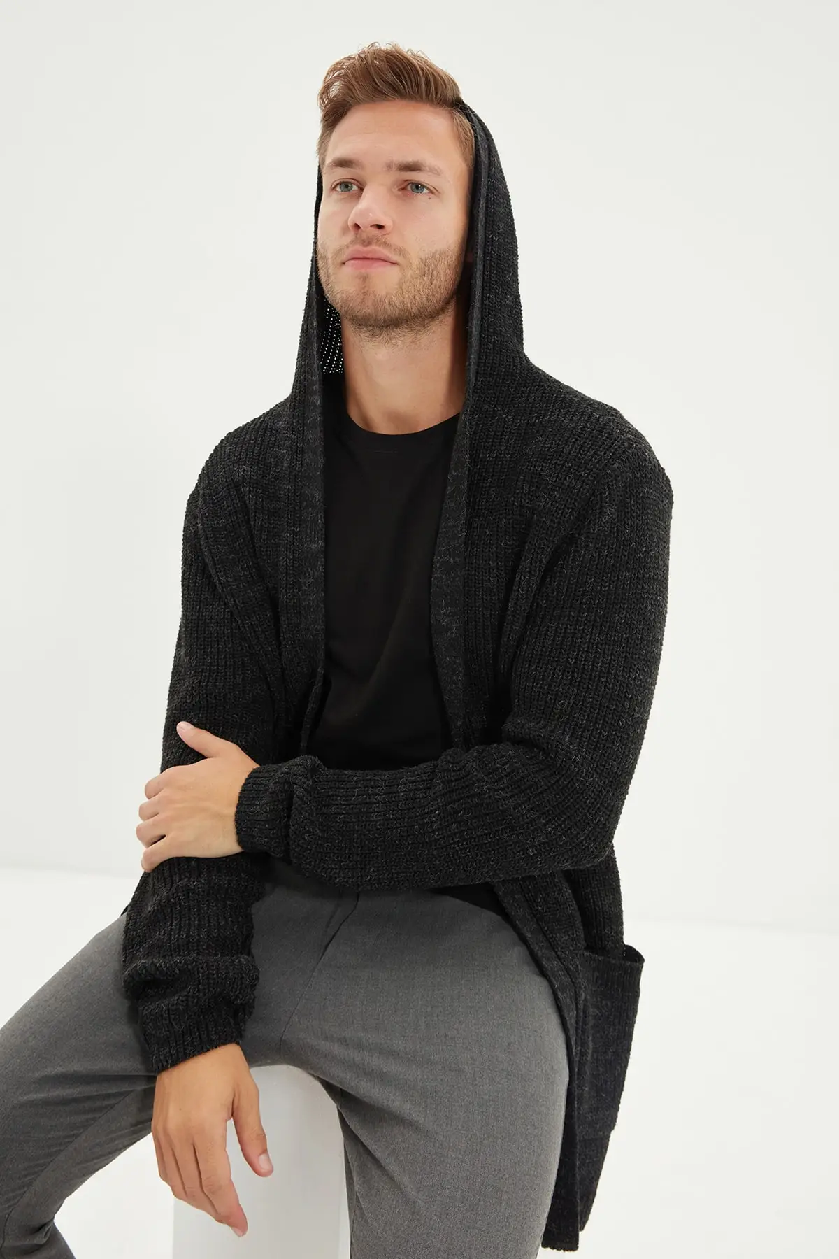 

Men's Slim Fit hooded woolen long cardigan TMNAW20HI0025