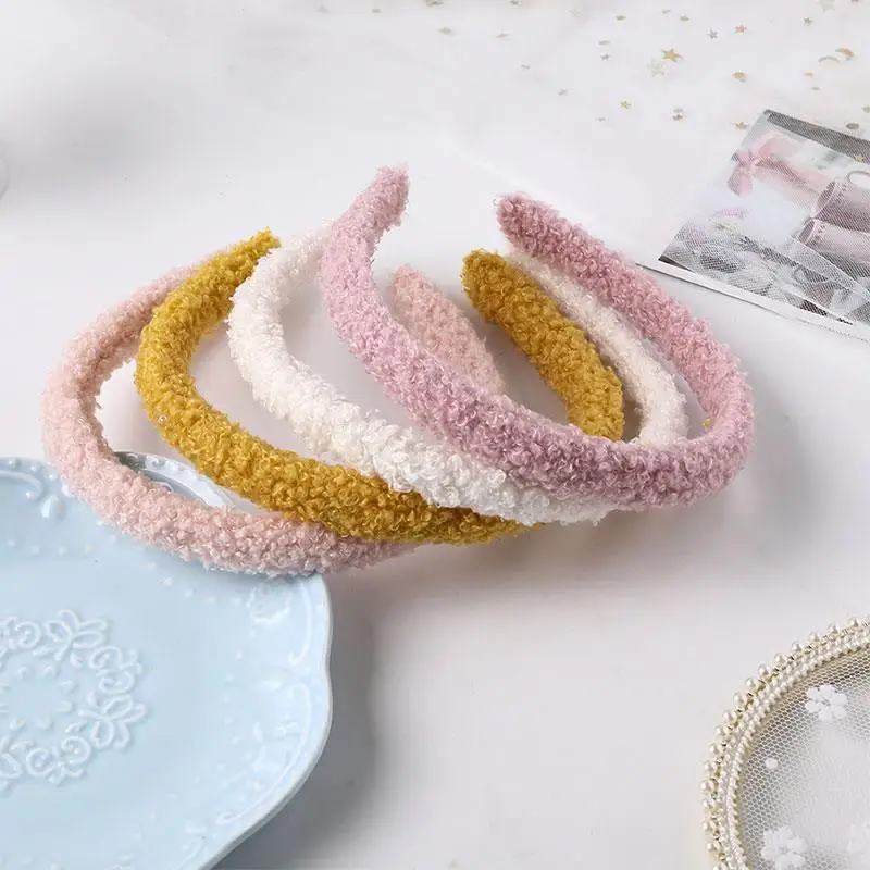 

Fashion Girls Cute Plush Headband Autumn Winter Teddy Fur Head Hoop DIY Girls Hairband Headwear Hair Accessories